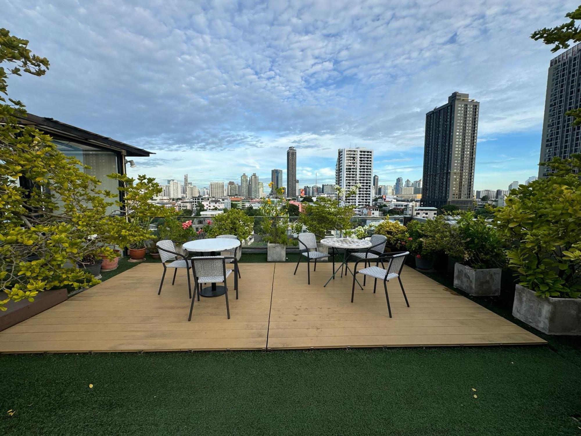 W8 Condo, Luxe 2 Bedroom Private Floor, Best Hip Central Bangkok Area, 5 Mins From Thonglo Bts Station Zewnętrze zdjęcie