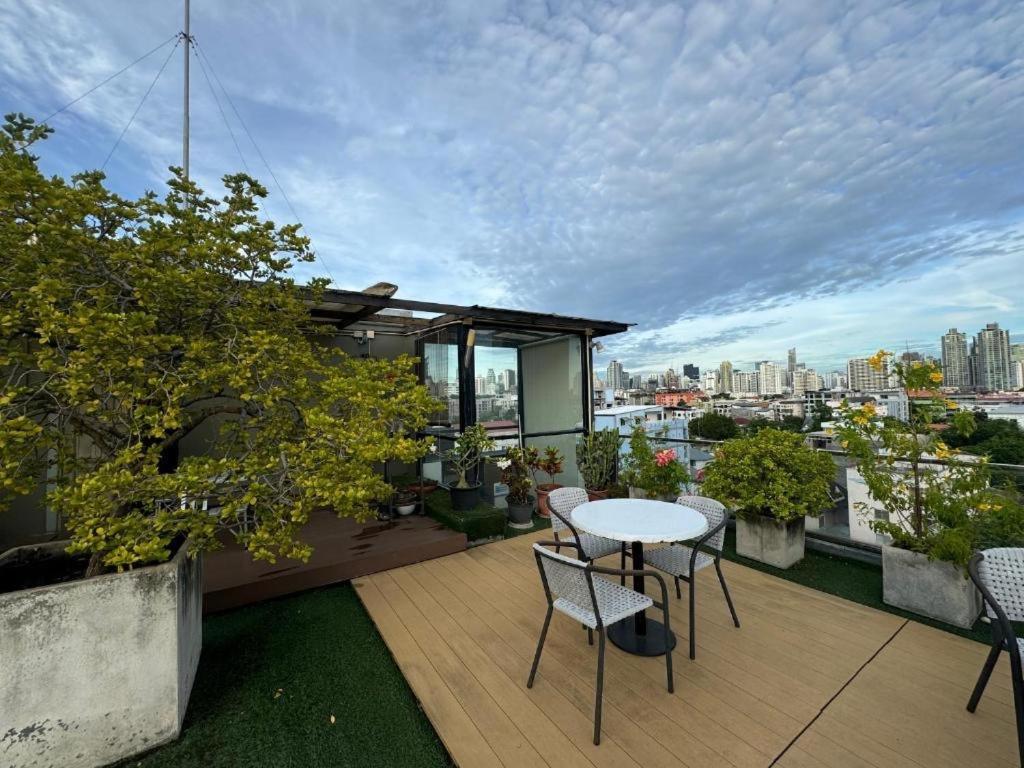 W8 Condo, Luxe 2 Bedroom Private Floor, Best Hip Central Bangkok Area, 5 Mins From Thonglo Bts Station Zewnętrze zdjęcie